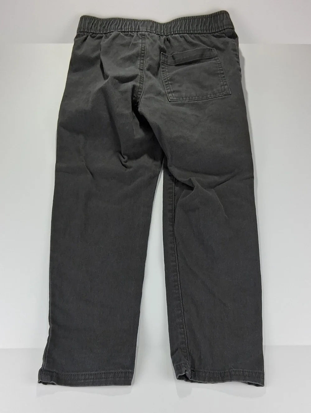Boys Old Navy Khaki Pants Size Small (6/7) Taper Leg Dark Gray Button Fly Pocket